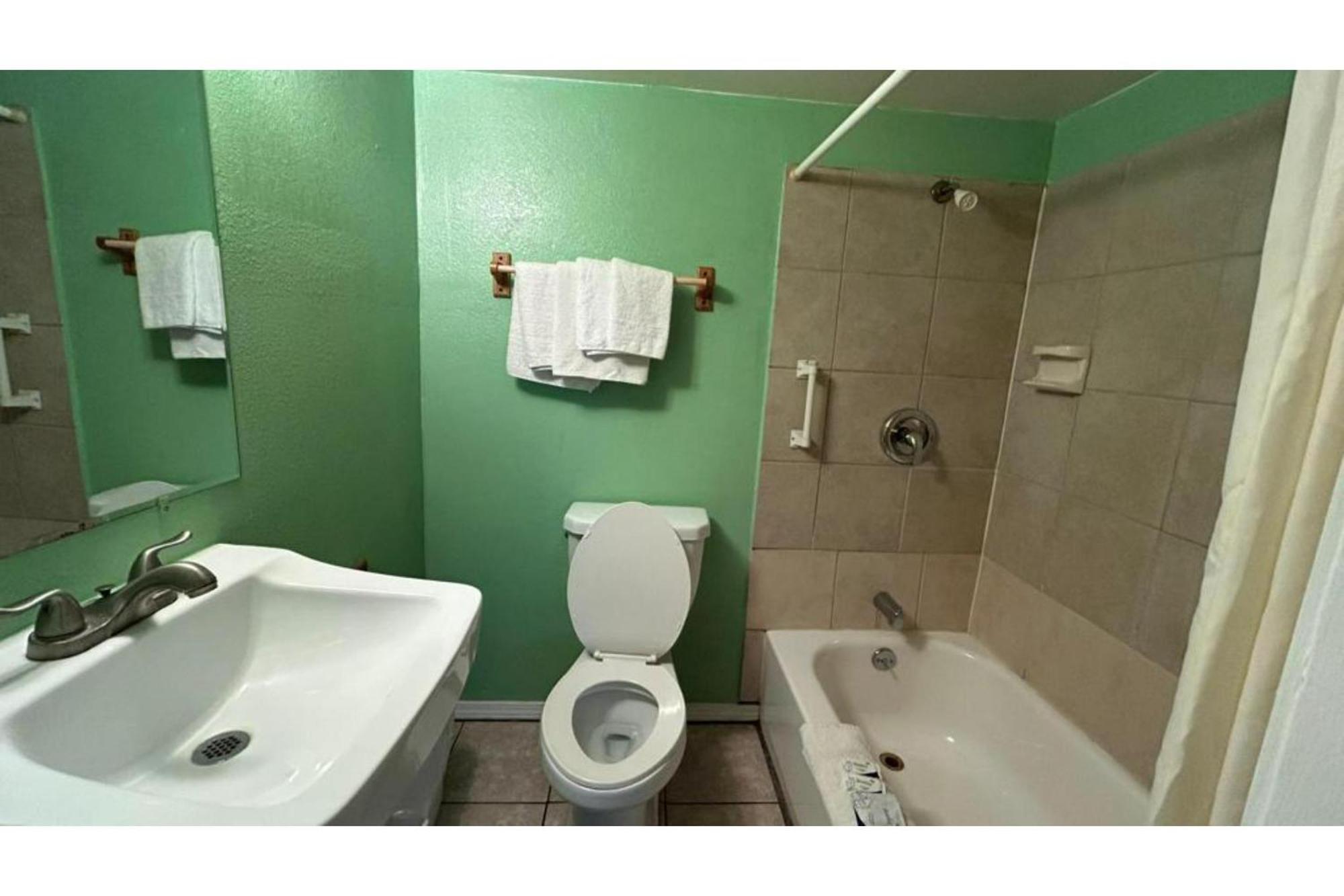 Monterrey Motel Padre Island, Corpus Christi By Oyo Eksteriør bilde